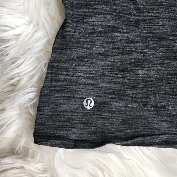 Lululemon top with built in bra - Picture 3 of 8